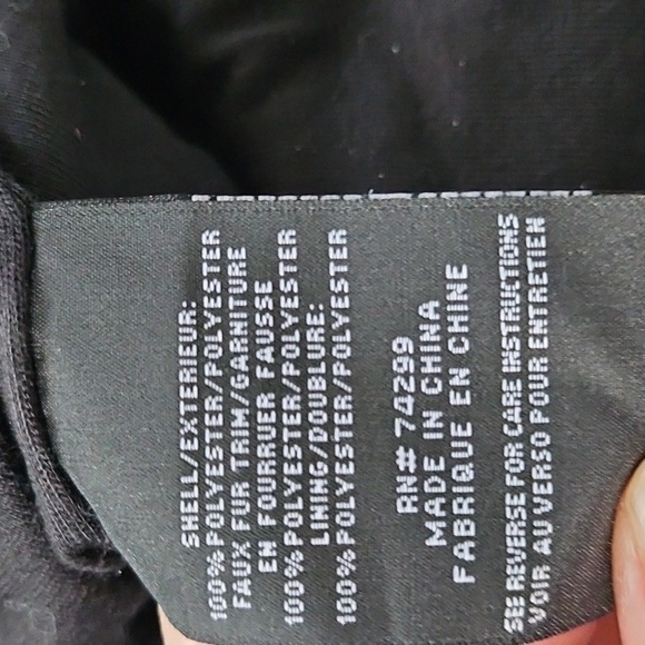 Steve Madden Black and Cream Plaid Women's Coat with Cream Faux Fur Collar NWOT - Picture 11 of 14